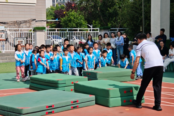 海州湾幼教集团承办市级山海项目第四组专题教研活动.jpg