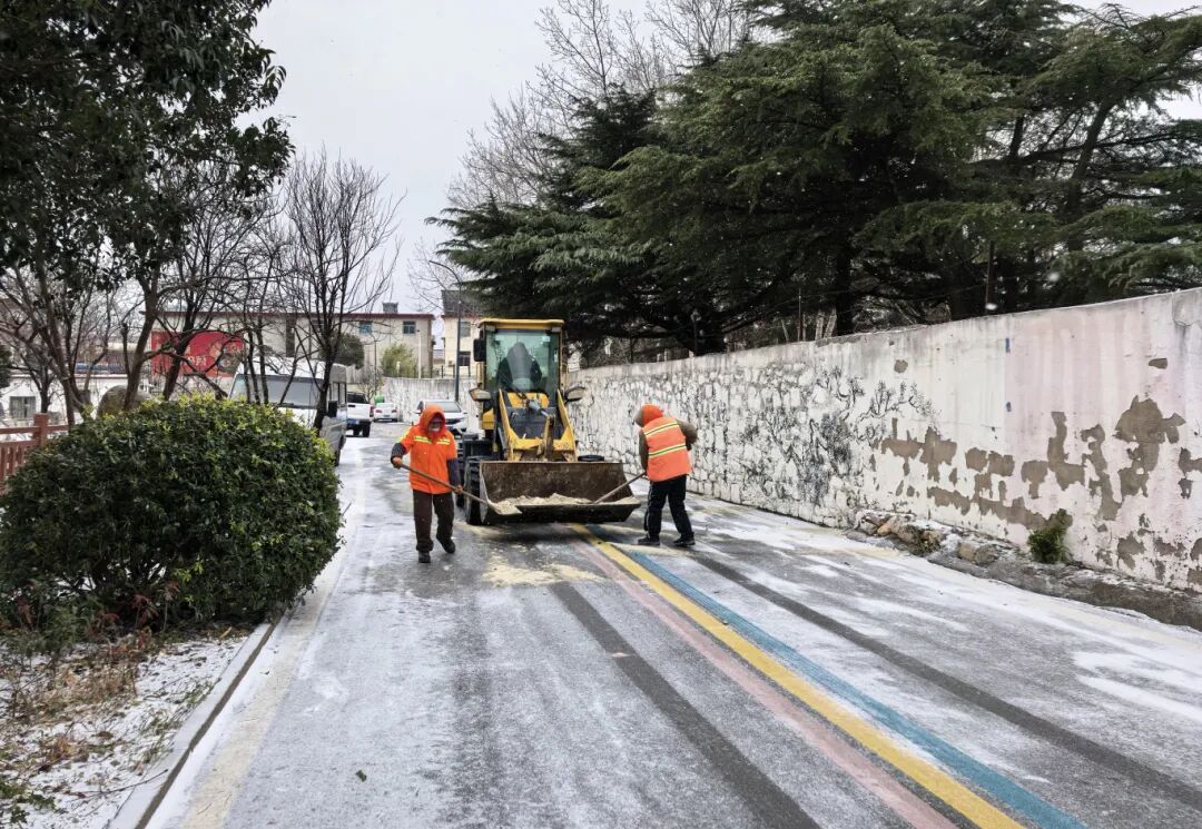 云山街道.jpg